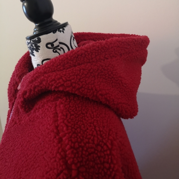 Red Teddy Coat - Picture 4 of 7